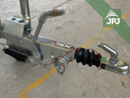 nájazdová brzda Knott - 4 kolies